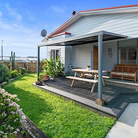 Ekhaya - New Plymouth Holiday Home Extérieur photo
